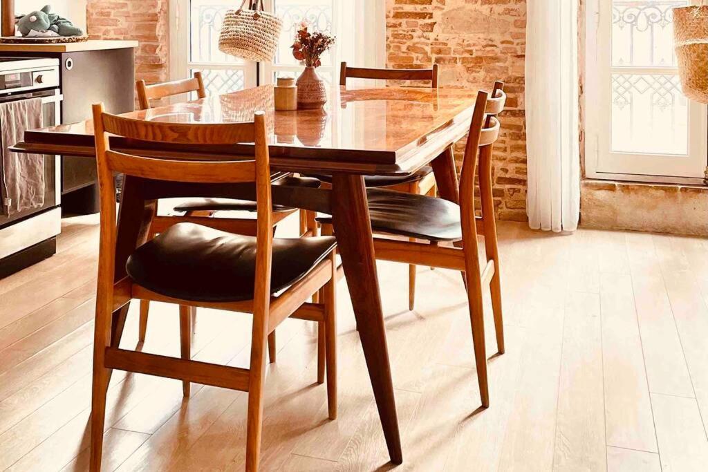 Tres Bel Appartement De 60M2 En Centre Ville Lavaur  Eksteriør billede